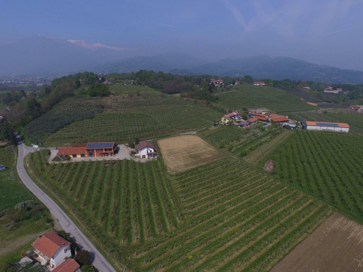 Agrialpi By Salfrutta Bed & Breakfast Bricherasio Exterior foto